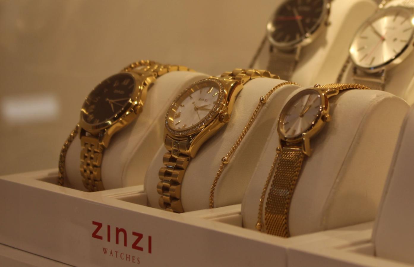 Zinzi
